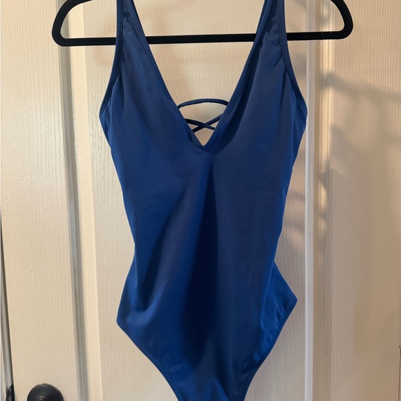 TA3 swimsuit Plungey size M reg/long in Navy - Picture 3 of 5